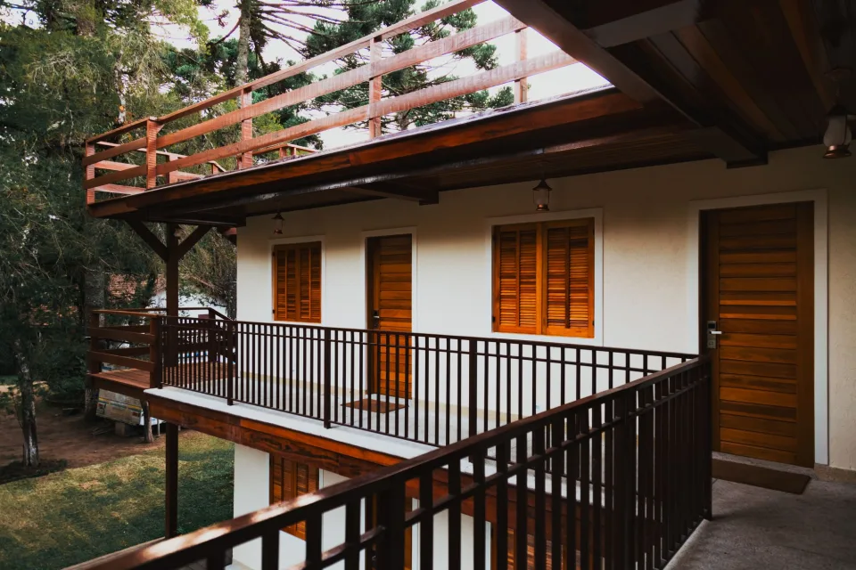 Khu bếp và phòng khách chung